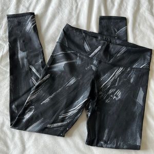 Alo Leggings - Size M